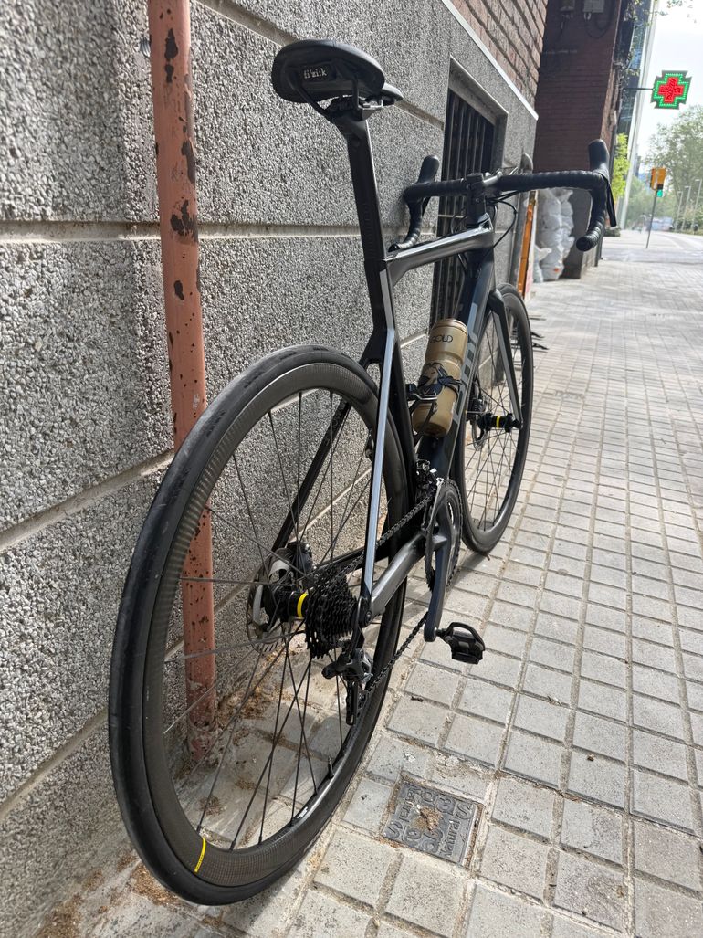 Used BMC Teammachine SLR02 DISC THREE 2020 2020 Road & Gravel — image 5 of 9