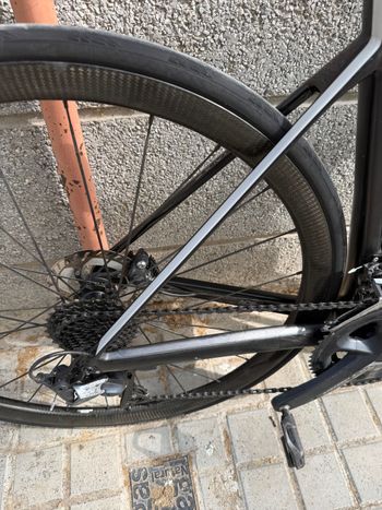 Used BMC Teammachine SLR02 DISC THREE 2020 2020 Road & Gravel — image 6 of 9