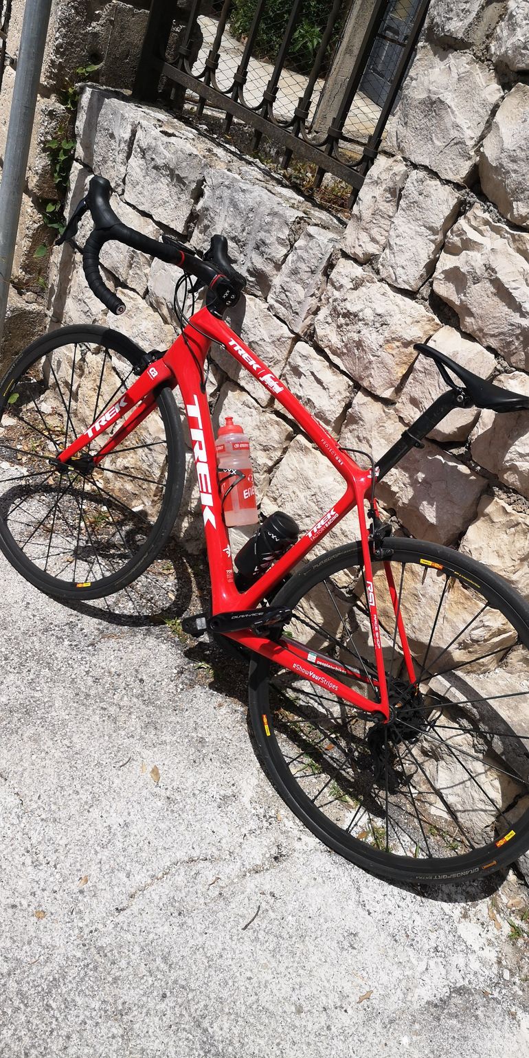 Used Trek Émonda SLR 8 2018 2018 Road & Gravel, Red — image 3 of 4