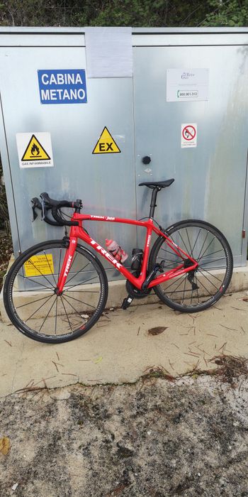 Used Trek Émonda SLR 8 2018 2018 Road & Gravel, Red — image 1 of 4
