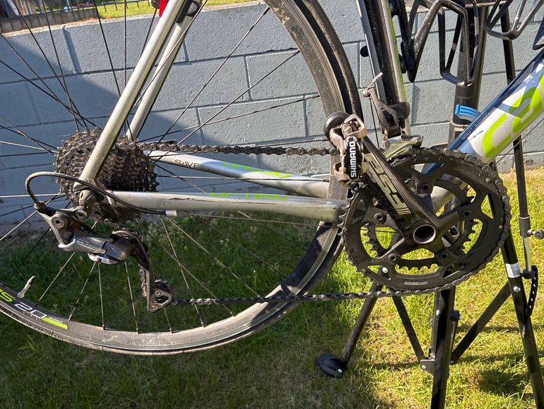 Used Cannondale CAAD Optimo 105 2018 2018 Road & Gravel, Light Gray — image 3 of 6