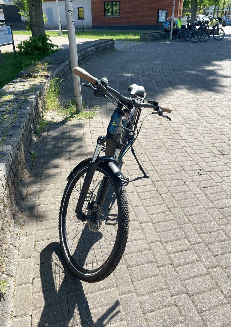 Used Merida eBIG.NINE 400 EQ 2023 2023 Mountainbike — image 3 of 7