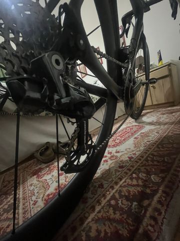 Used Specialized Tarmac Shimano Dura Ace Di2 2018 Road & Gravel, Black — image 5 of 28