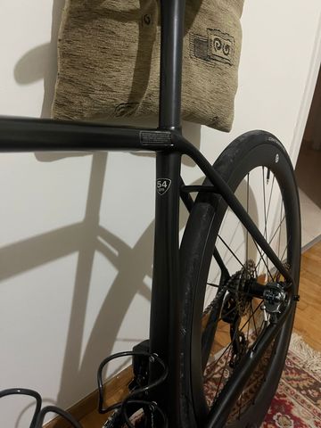 Used Specialized Tarmac Shimano Dura Ace Di2 2018 Road & Gravel, Black — image 6 of 28