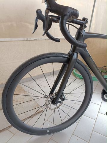 Used Specialized Tarmac Shimano Dura Ace Di2 2018 Road & Gravel, Black — image 12 of 28
