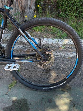 Used Trek 3700 Disc 2015 2015 Mountainbike — image 3 of 8