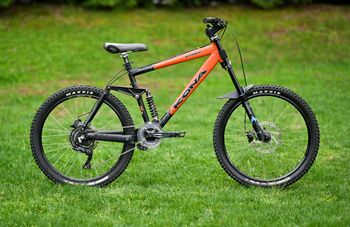 Kona, Kona STINKY 20" 2004