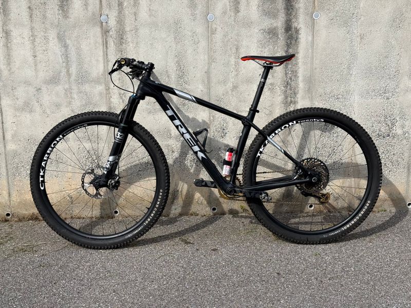 Tweedehands Trek Procaliber SRAM XX1 Eagle 2017 Mountainbike — afbeelding 2 van 12