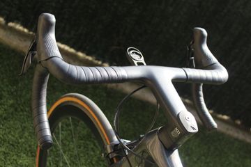 Gebrauchtes Custom Aeroad 2020 Road & Gravel, Grün — Bild 12 von 16