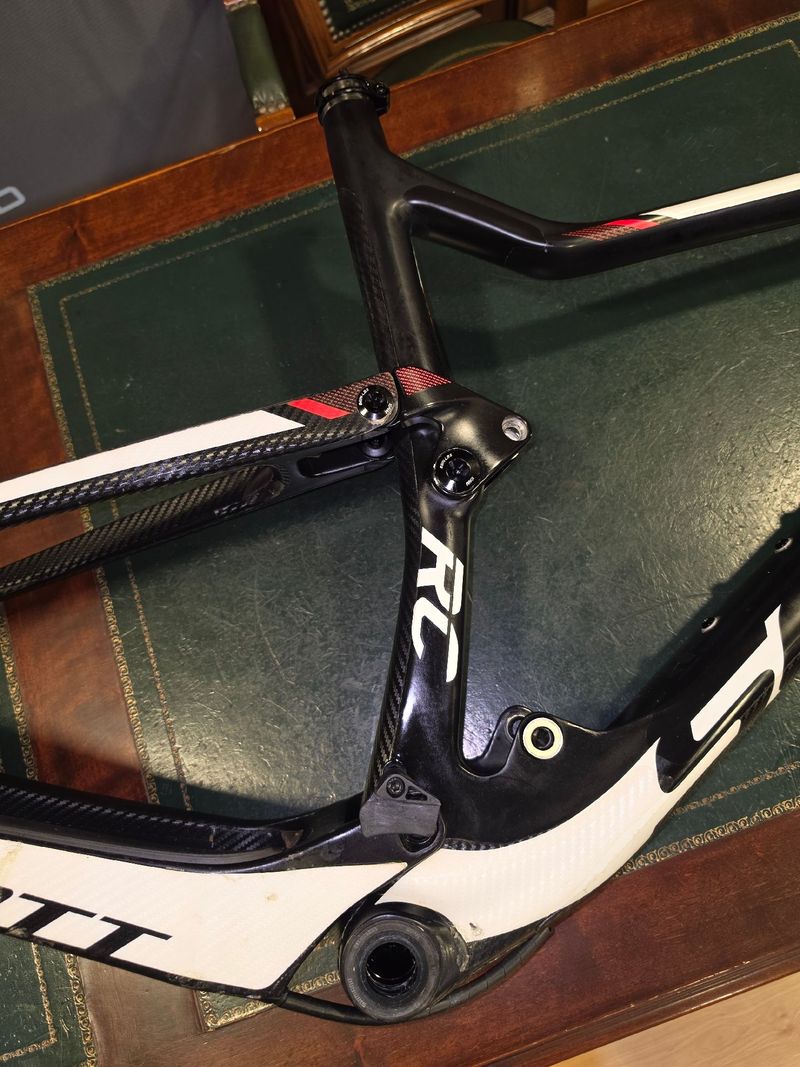 Used Scott Spark RC 900 Pro 2017 Frameset 2017 Mountainbike, Black, 29 — image 22 of 23