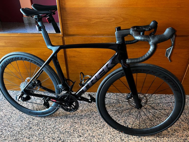 Used Trek Trek Madone Sl 6 Axs 2026 Road & Gravel, Black — image 1 of 16