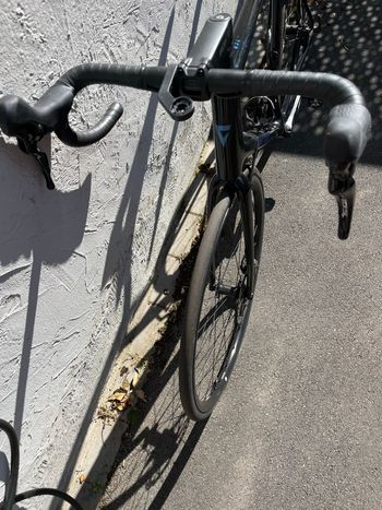 Used Giant TCR Advanced 2 2025 2025 Road & Gravel — image 2 of 8