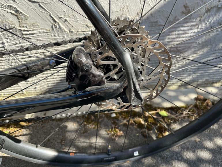 Used Giant TCR Advanced 2 2025 2025 Road & Gravel — image 4 of 8