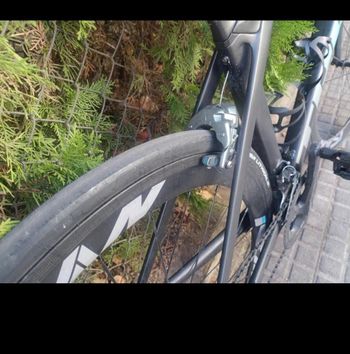 Used Trek Madone Shimano 105 2018 Road & Gravel, Black — image 6 of 11
