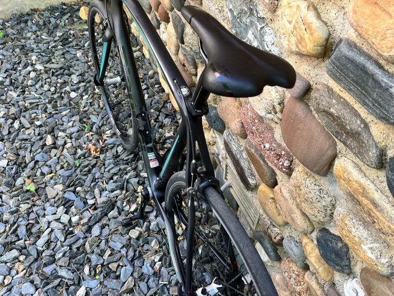 Used Bianchi Intenso Shimano Ultegra 2018 Road & Gravel, Black — image 3 of 5