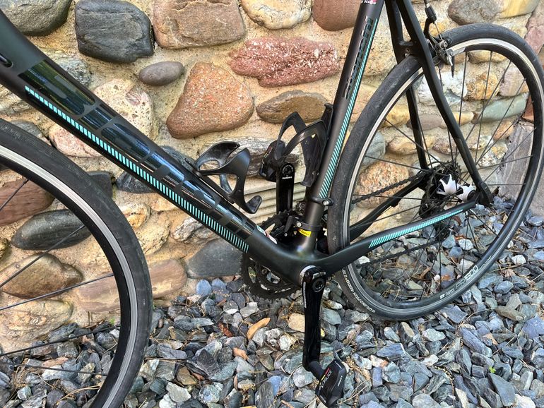 Used Bianchi Intenso Shimano Ultegra 2018 Road & Gravel, Black — image 4 of 5