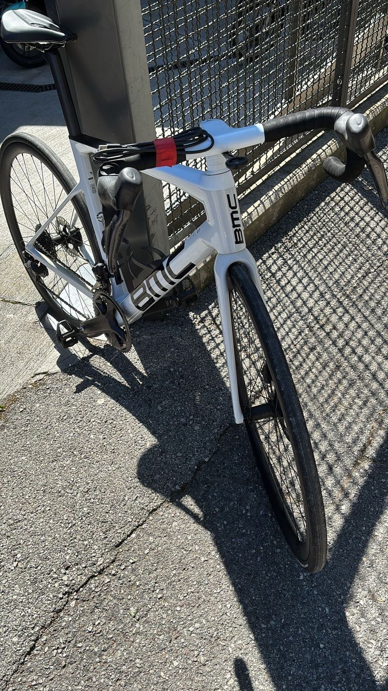 BMC Teammachine SLR01 THREE 2023 2023 Road & Gravel usato, Bianco — immagine 12 di 12