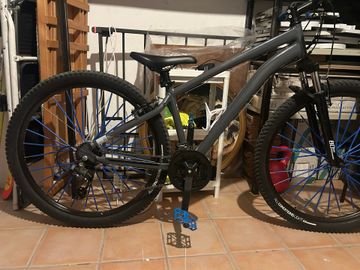 Použité ROCKRIDER Mountain Bike Other 2025 Mountainbike — obrázek 3 z 5