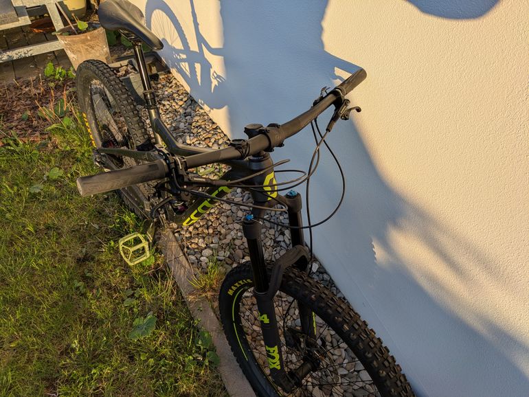 Used Scott Genius 740 2018 2018 Mountainbike, Schwarz, 27.5 — image 3 of 8