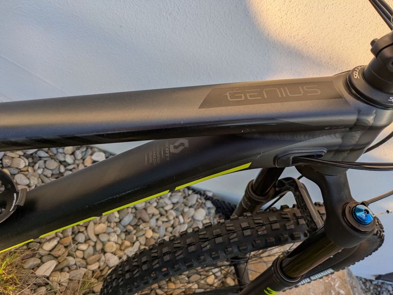 Used Scott Genius 740 2018 2018 Mountainbike, Schwarz, 27.5 — image 4 of 8