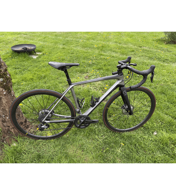 Tweedehands Scott Addict SE disc 2019 2019 Road & Gravel — afbeelding 1 van 11