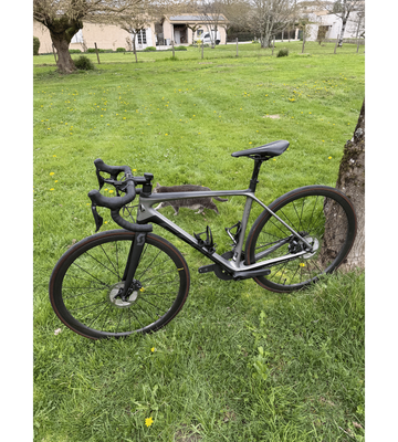 Tweedehands Scott Addict SE disc 2019 2019 Road & Gravel — afbeelding 5 van 11