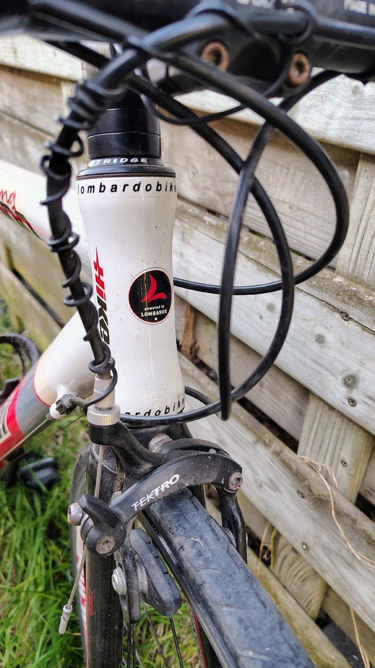 Used hicker Hicker Custom Campagnolo Veloce 2013 Road & Gravel, Rot — image 8 of 12