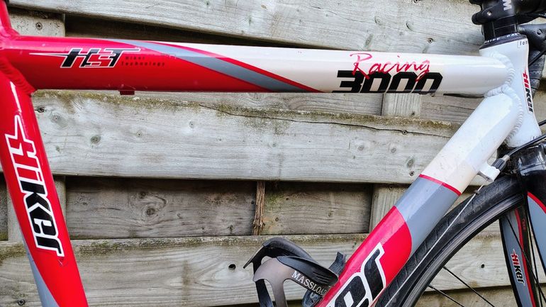 Used hicker Hicker Custom Campagnolo Veloce 2013 Road & Gravel, Rot — image 5 of 12