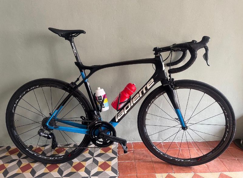 Used Lapierre XELIUS SL 700 DI2 2020 2020 Road & Gravel