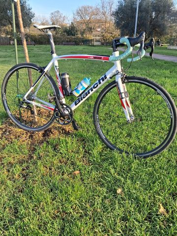 Gebrauchtes Bianchi Nirone Campagnolo Veloce 2011 Road & Gravel