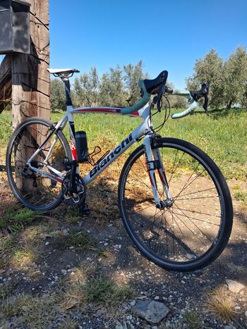 Used Bianchi Nirone Campagnolo Veloce 2011 Road & Gravel, Blanco — image 19 of 20