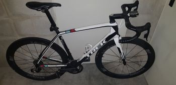 Used Trek Madone SRAM Red eTap 2017 Road & Gravel, Weiß — image 10 of 16