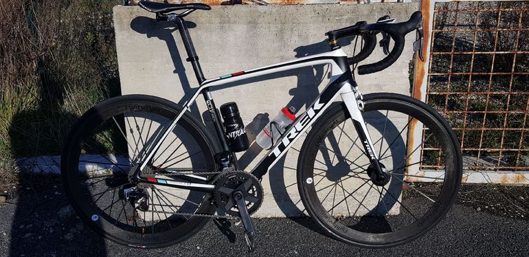 Used Trek Madone SRAM Red eTap 2017 Road & Gravel, Weiß — image 16 of 16