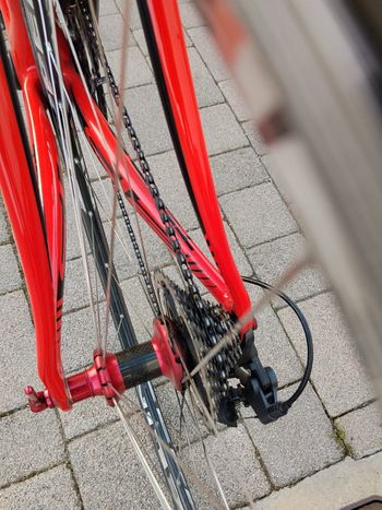 Used Specialized Tarmac Shimano Ultegra 2012 Road & Gravel, Red — image 3 of 3