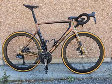 Used Basso Diamante SV Shimano Ultegra 8170 Di2 Disc 2024 2024 Road & Gravel