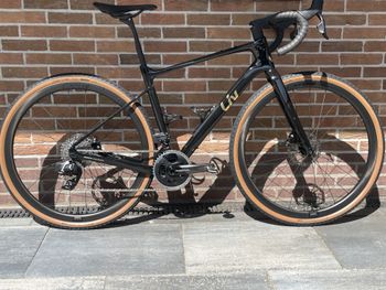 Used Liv Devote Advanced Pro 2024 2024 Road & Gravel, Schwarz — image 2 of 24