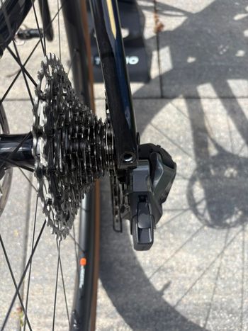 Used Liv Devote Advanced Pro 2024 2024 Road & Gravel, Schwarz — image 18 of 24