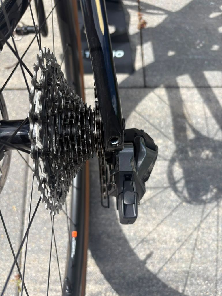 Used Liv Devote Advanced Pro 2024 2024 Road & Gravel, Schwarz — image 18 of 24
