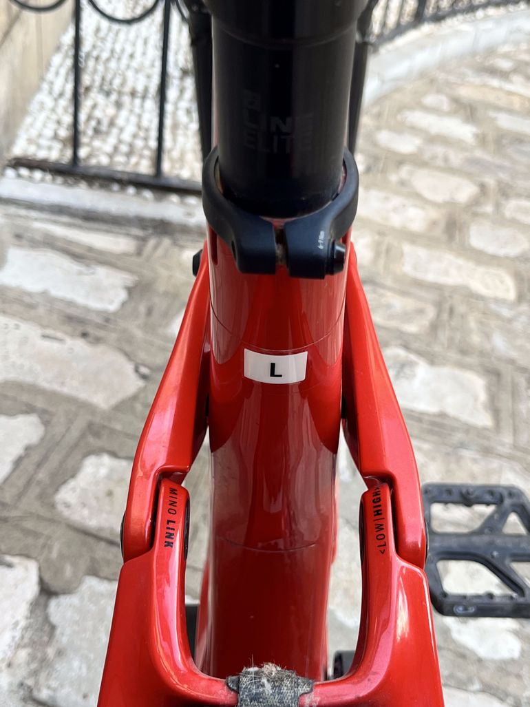 Used Trek Rail 9.8 GX AXS Gen 4 2023 2023 Mountainbike, Red, 29 — image 10 of 11