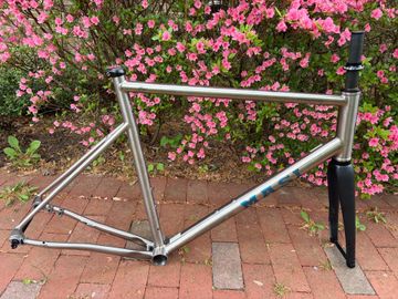 Used Masi Titanio Frameset 2023 Frameset 2023 Road & Gravel, Light Gray — image 2 of 3