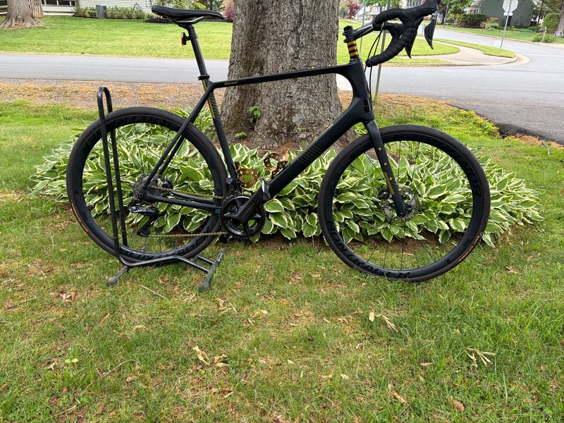 Used Salsa Warroad Shimano Ultegra Di2 2023 Road & Gravel