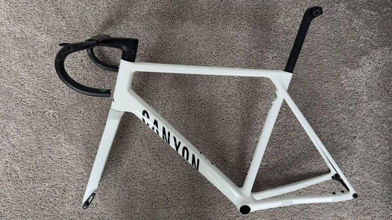 Used Canyon Ultimate CF 7 2026 Frameset 2026 Road & Gravel, White — image 2 of 21