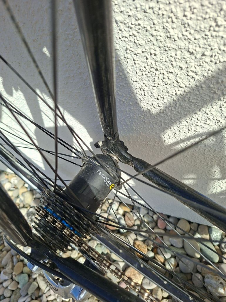 Used Pinarello Angliru Campagnolo Veloce 2011 Road & Gravel, Blue — image 10 of 10