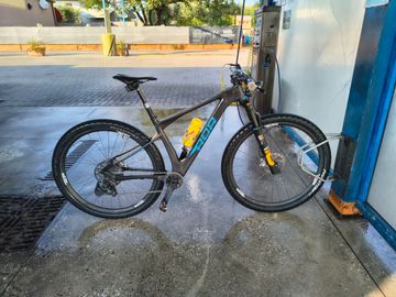 RDR Deus Extreme 2022 Mountainbike d'occasion — image 1 sur 3