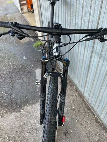 Used Scott Scale 925 2022 2022 Mountainbike, Blue, 29 — image 4 of 12