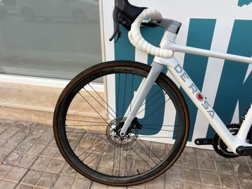 Used De Rosa Merak Campagnolo Super Record EPS 2021 Road & Gravel, White — image 6 of 10