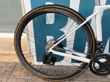 Used De Rosa Merak Campagnolo Super Record EPS 2021 Road & Gravel, White — image 3 of 10
