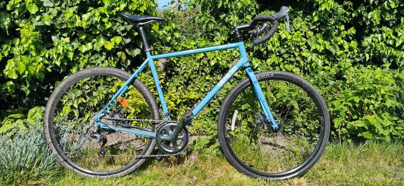Genesis Croix De Fer 20 2018 2018 Road & Gravel usato, Blu — immagine 1 di 6