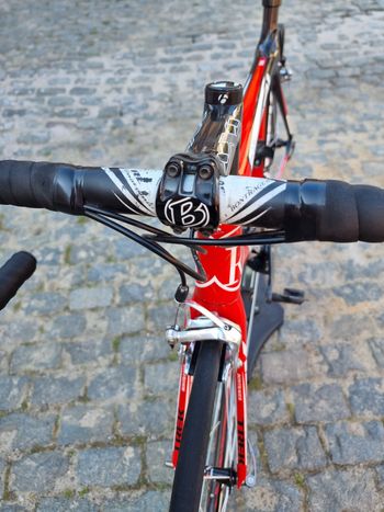Used Trek Trek Madone 6.9 - Team Radio Shack - Michał Kwiatkowski 2011 Road & Gravel, Rot — image 5 of 13
