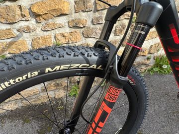 Used BMC Fourstroke 01 TWO 2024 2024 Mountainbike, Red, 29 — image 7 of 21
